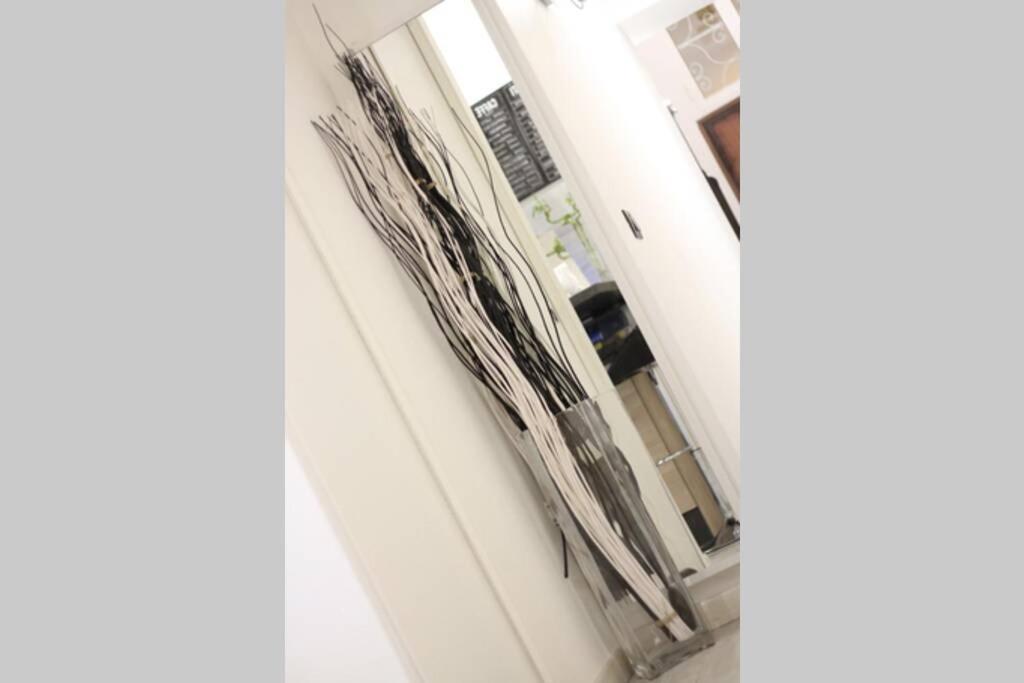 Elegant Apartment In Inner City At Vatican - Netflix And Optical Fiber Roma Ngoại thất bức ảnh
